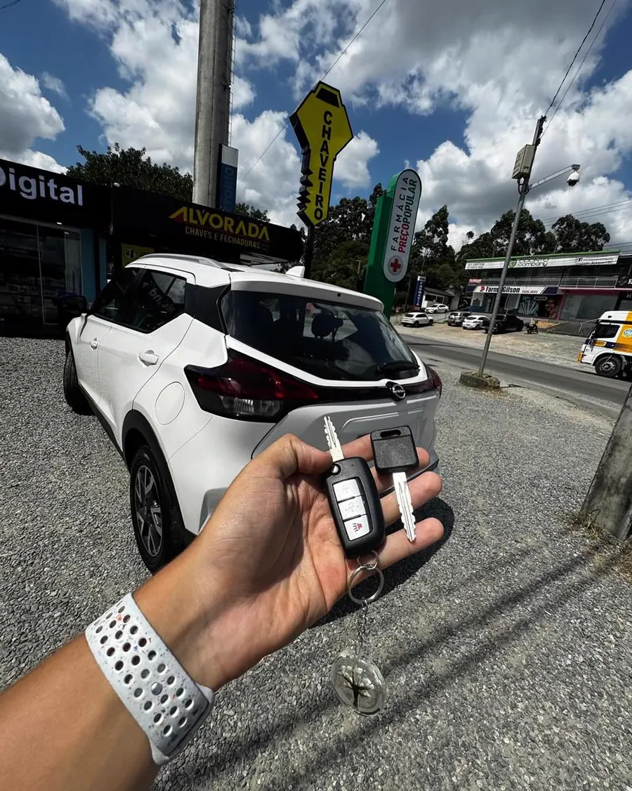 Chave reserva codificada Nissan Kicks feita em Joinville